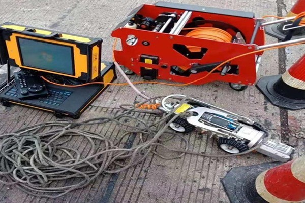 金水CCTV管道检测机器人